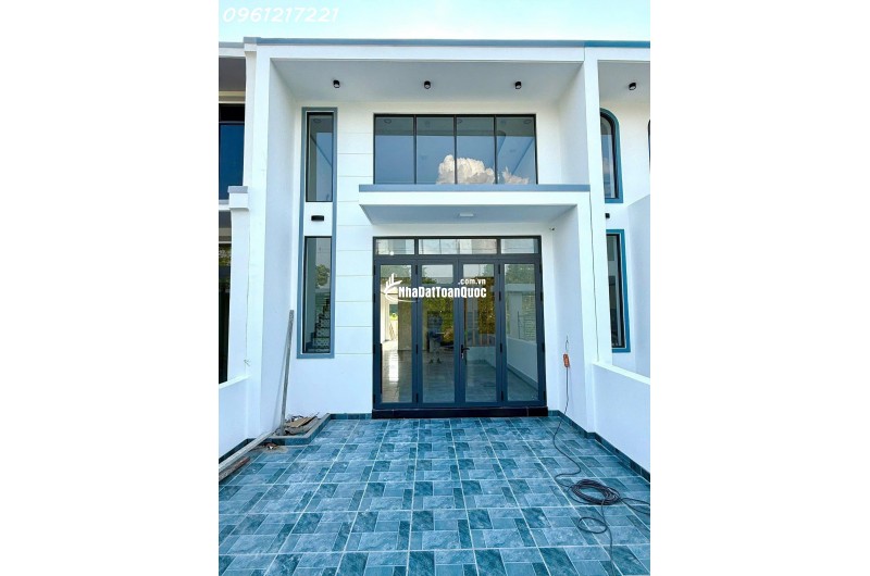 Nhà mặt tiền 7m, 3PN, gần Ecolake, Bến Cát – bán gấp 2 tỷ 180